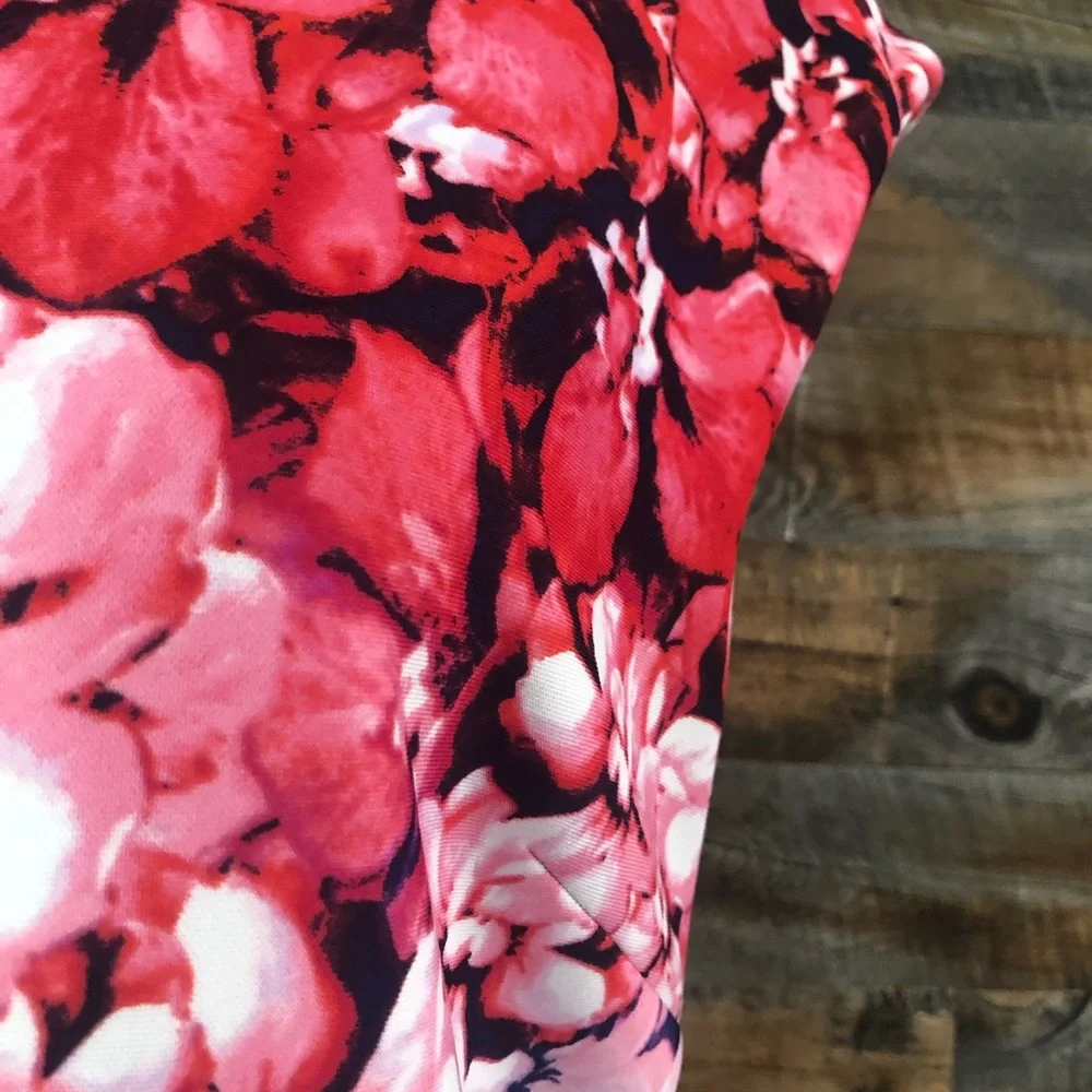 Vince Camuto Floral Sleeveless Dress w/Zipper Back - Picture 3 of 14